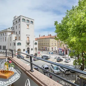 Polai Center , Pula Kroatien