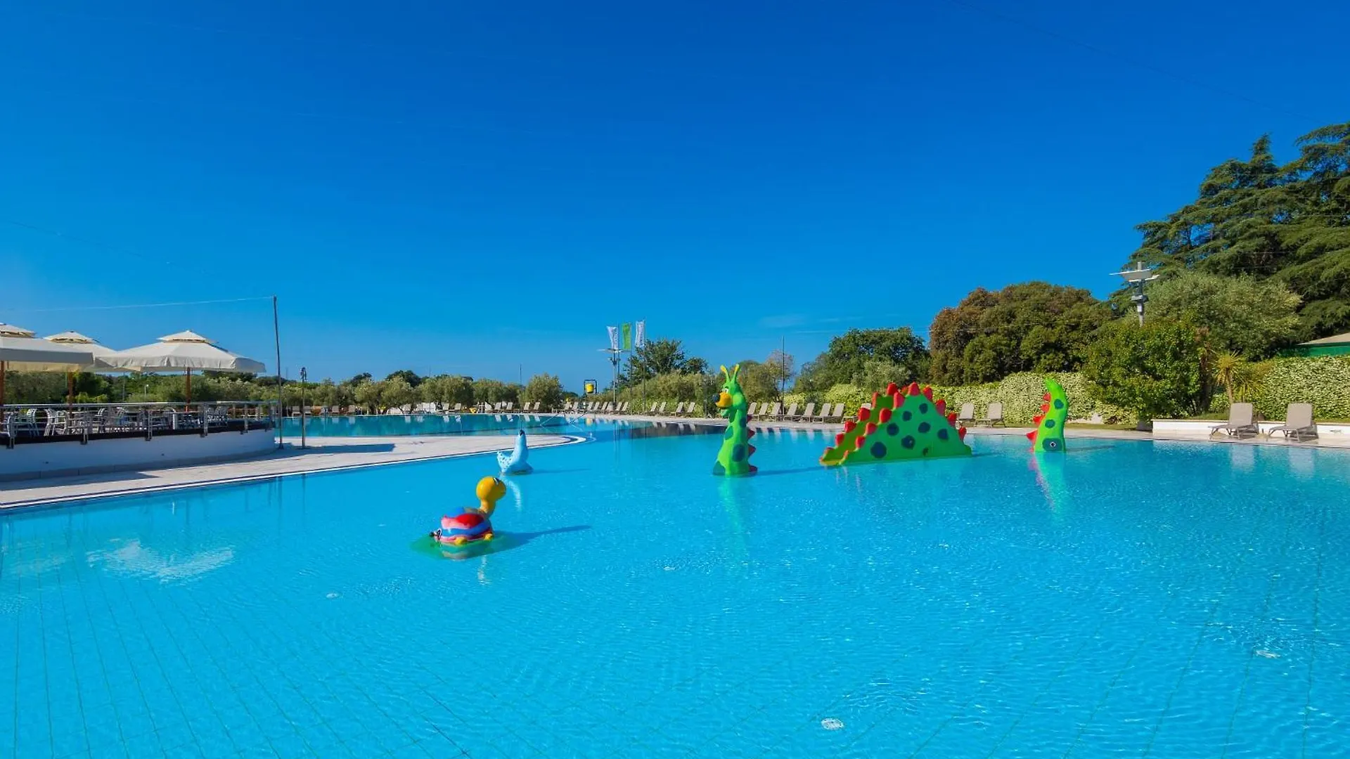 Ferienpark Eurocamp Tents At Campsite Polari Rovinj Kroatien
